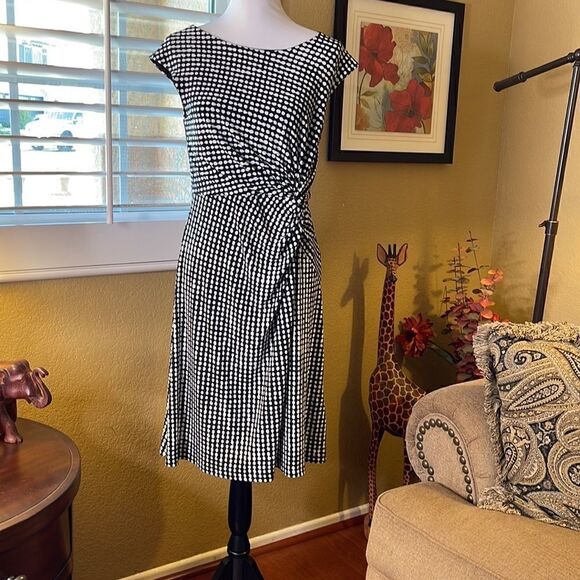 212 COLLECTION Women's Gathered Twist Drape BLACK & WHITE POLKA DOT DRESS, SZ M - Picture 6 of 7